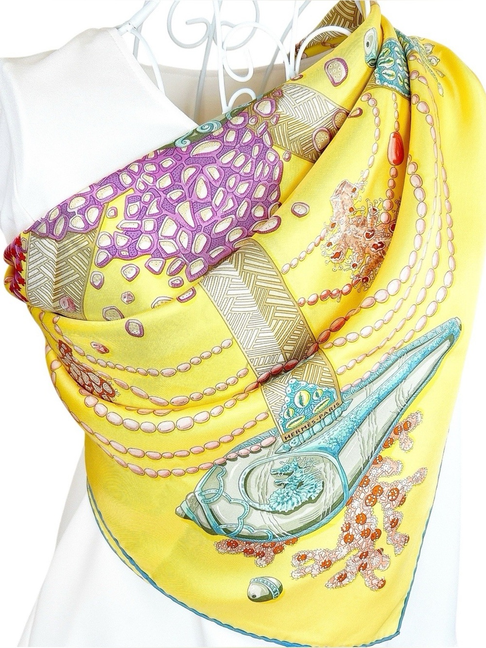 Hermes Yellow Seashell Silk Scarf brand new big size - Picture 1 of 13